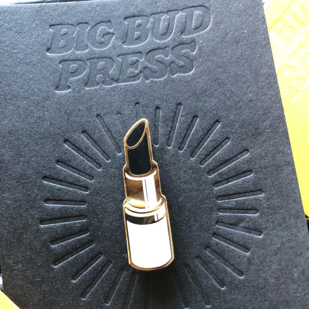NWT BIG BUD pin